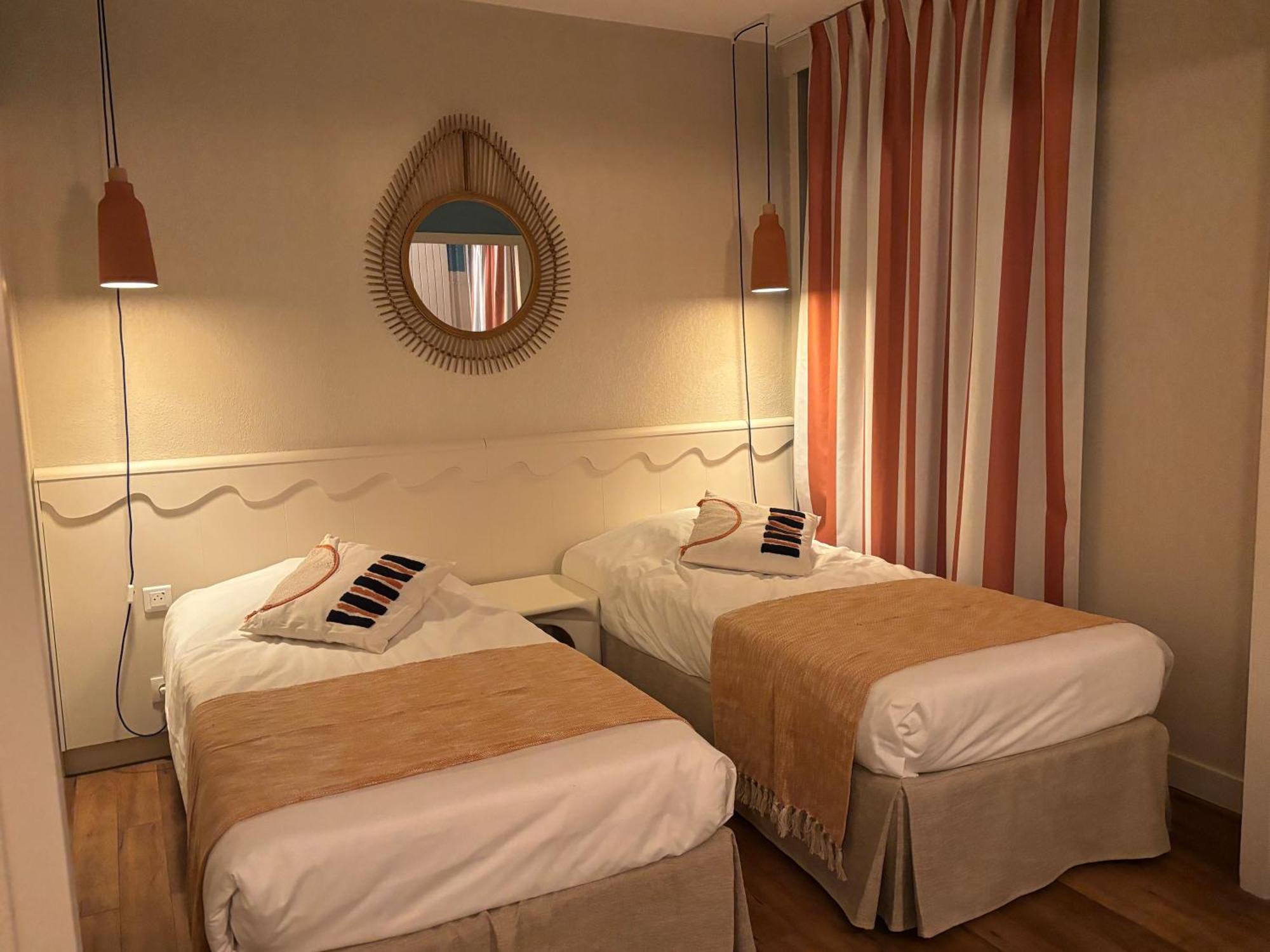 เรซีด็องซ์ วาก็องซ์ เบลอ เลอ กร็อง ลาร์ฌ Hotel เบียริตซ์ ภายนอก รูปภาพ